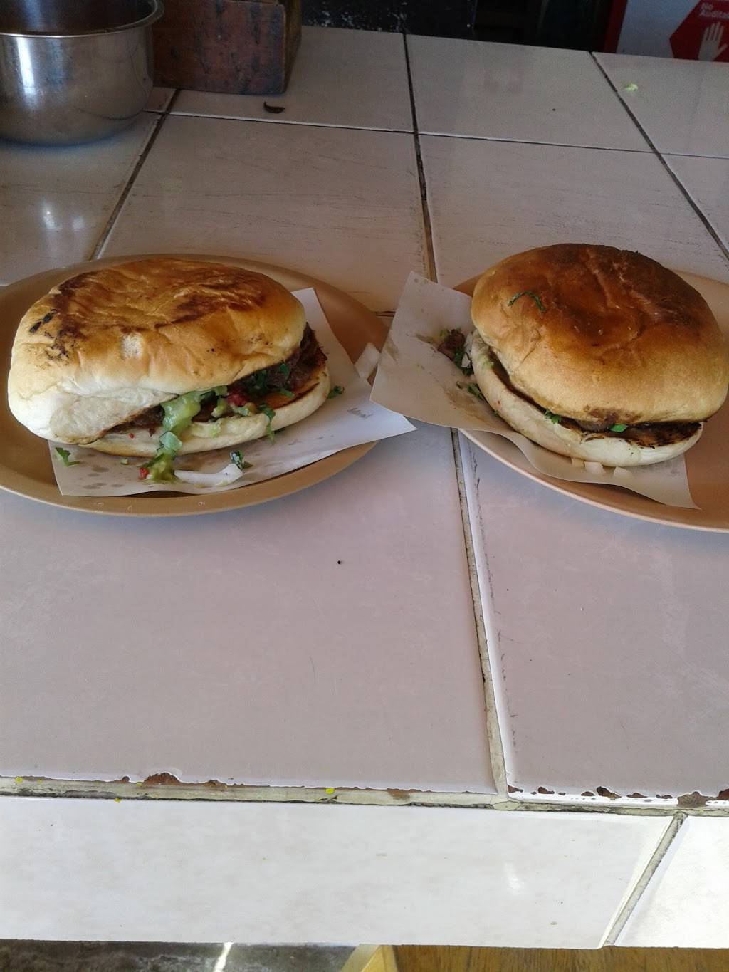 Tacos El Toro | restaurant | El Tecolote, 22644 La Joya, B.C., Mexico | 016645476293 OR +52 664 547 6293