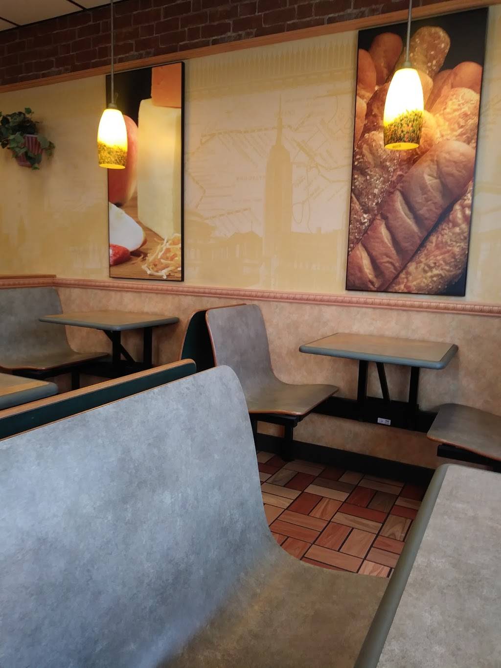 Subway | restaurant | 1000 E Main St, Brownsville, TN 38012, USA | 7317726322 OR +1 731-772-6322