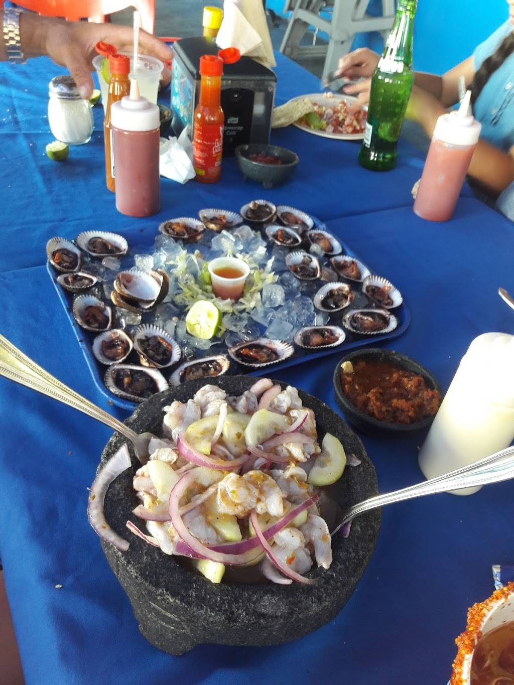 Chhewins Rosarito | restaurant | Parcelas, 22710 Rosarito, B.C., Mexico | 016616139870 OR +52 661 613 9870