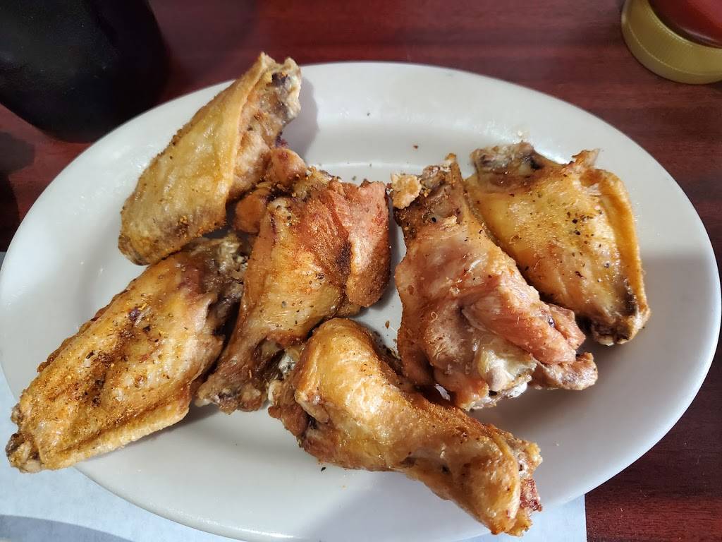 Log Cabin Inn - Restaurant, Motel & Bar | restaurant | 413 Industrial Park Rd, Muncy, PA 17756, USA | 5705465403 OR +1 570-546-5403