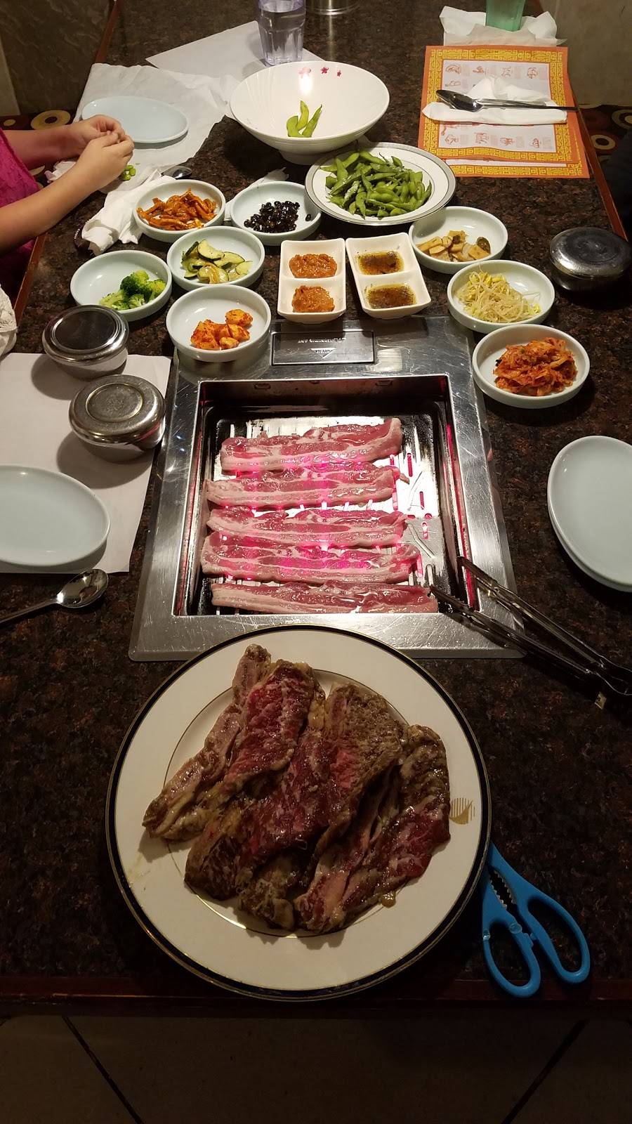 Miega Korean Barbeque | restaurant | 3820 Superior Ave, E 38th St, Cleveland, OH 44114, USA | 2164329200 OR +1 216-432-9200