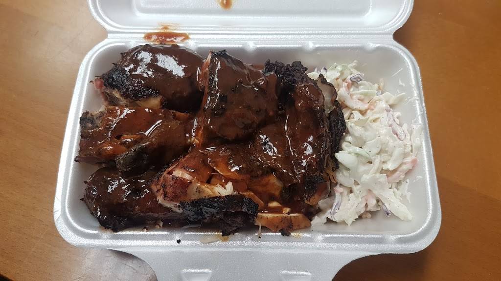 Roses Halal Kitchen | restaurant | 1960 Lawrence Ave E, Scarborough, ON M1R 2Z1, Canada | 4167314142 OR +1 416-731-4142