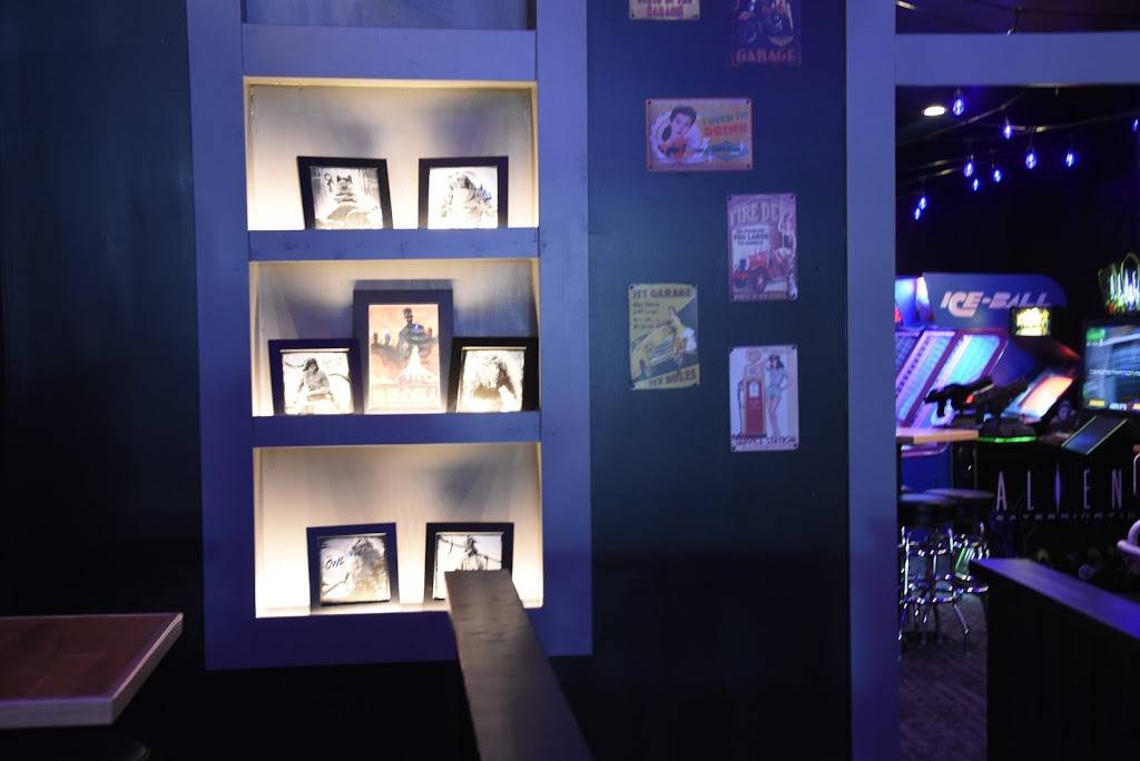 Double Tap (Tap Tap) | restaurant | 312 Main St, Cedar Falls, IA 50613, USA | 3192665285 OR +1 319-266-5285