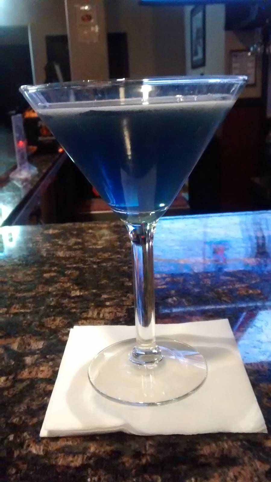 Bleachers Sports Grill | restaurant | 15410 S Mountain Pkwy # 109, Phoenix, AZ 85044, USA | 4807594034 OR +1 480-759-4034