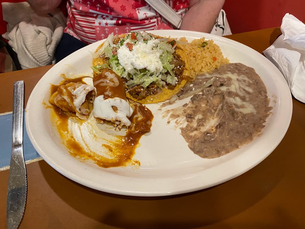 El Nopal Mexican Grill & Seafood | restaurant | 315 SW 11th St, Hermiston, OR 97838, USA | 5415670385 OR +1 541-567-0385