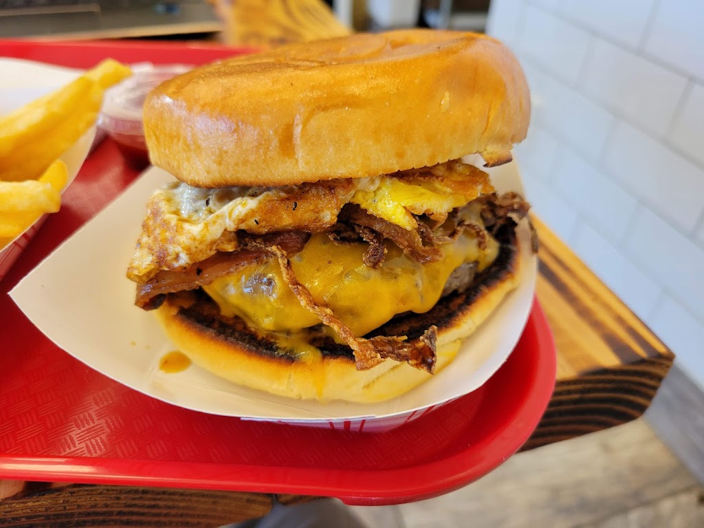 914 Burger House | restaurant | 2475 Central Park Ave, Yonkers, NY 10710, USA | 9149204424 OR +1 914-920-4424