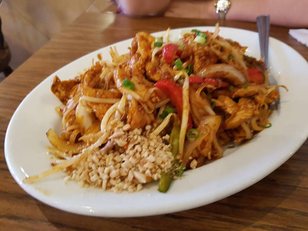 Pho Asia 21 | restaurant | 1208 King St W, Toronto, ON M6K 1G2, Canada | 6474360680 OR +1 647-436-0680