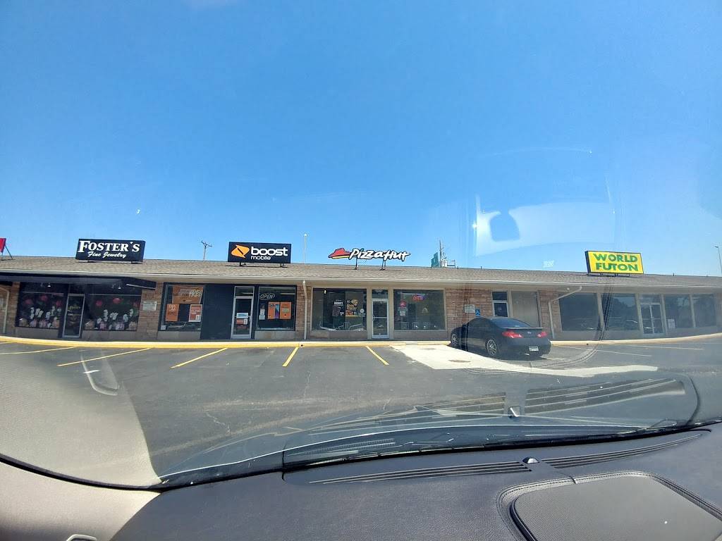 Pizza Hut | meal takeaway | 7017 Kingston Pike, Knoxville, TN 37919, USA | 8655586100 OR +1 865-558-6100