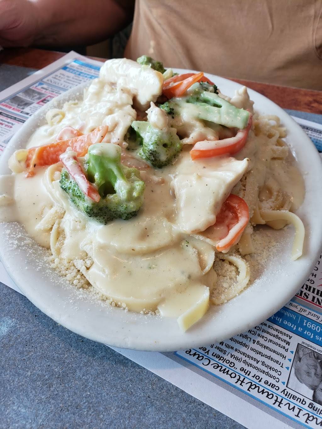 Double T Diner | restaurant | 1 Mountain Rd, Pasadena, MD 21122, USA | 4107669669 OR +1 410-766-9669