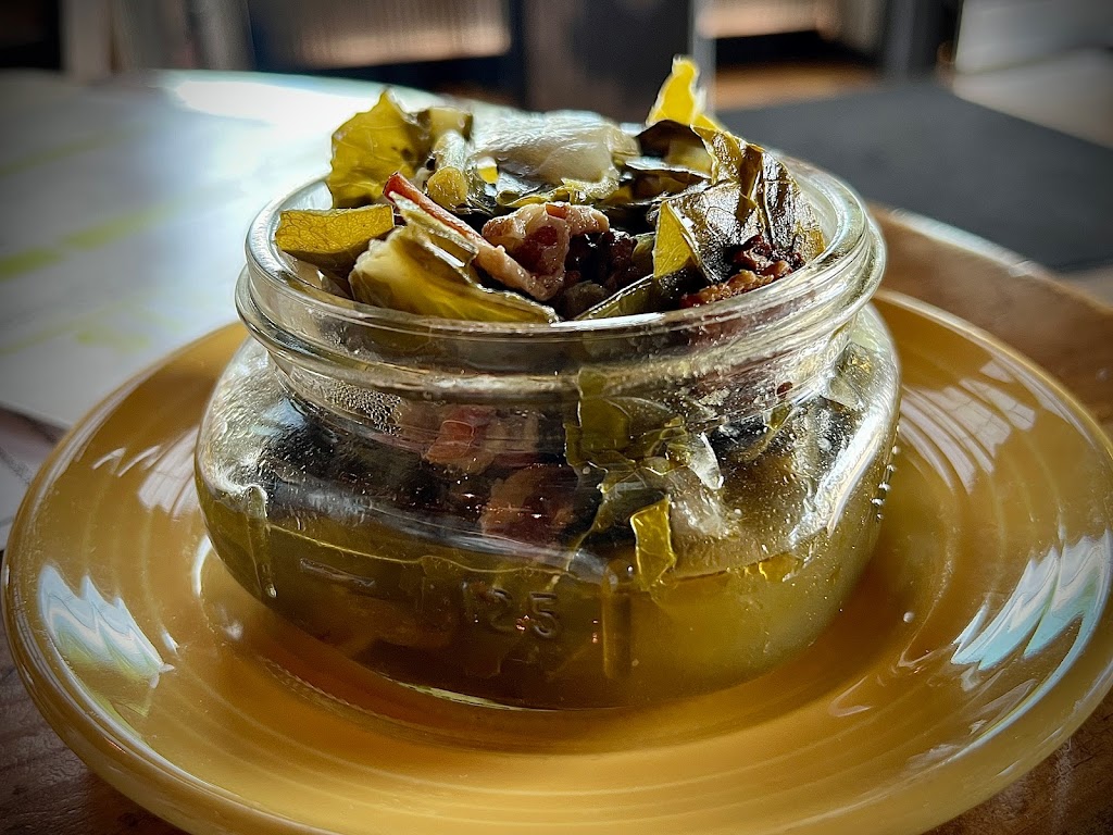 Daddy Macs Down Home Dive | restaurant | 161 Biltmore Ave, Asheville, NC 28801, USA | 8285052988 OR +1 828-505-2988