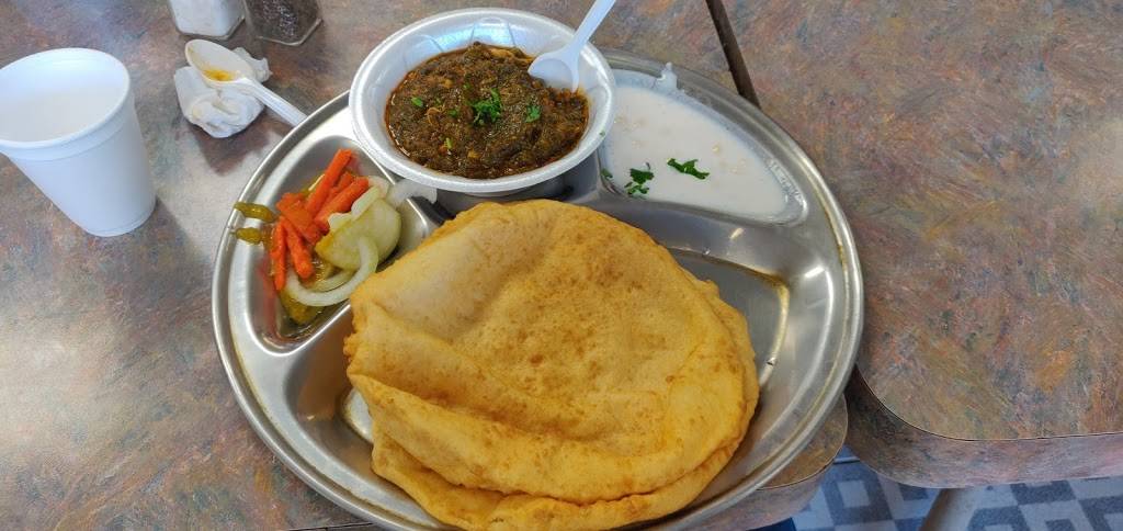 Asian Sweets & Restaurant | restaurant | 7148 Airport Rd, Mississauga, ON L4T 2H1, Canada | 9056712923 OR +1 905-671-2923