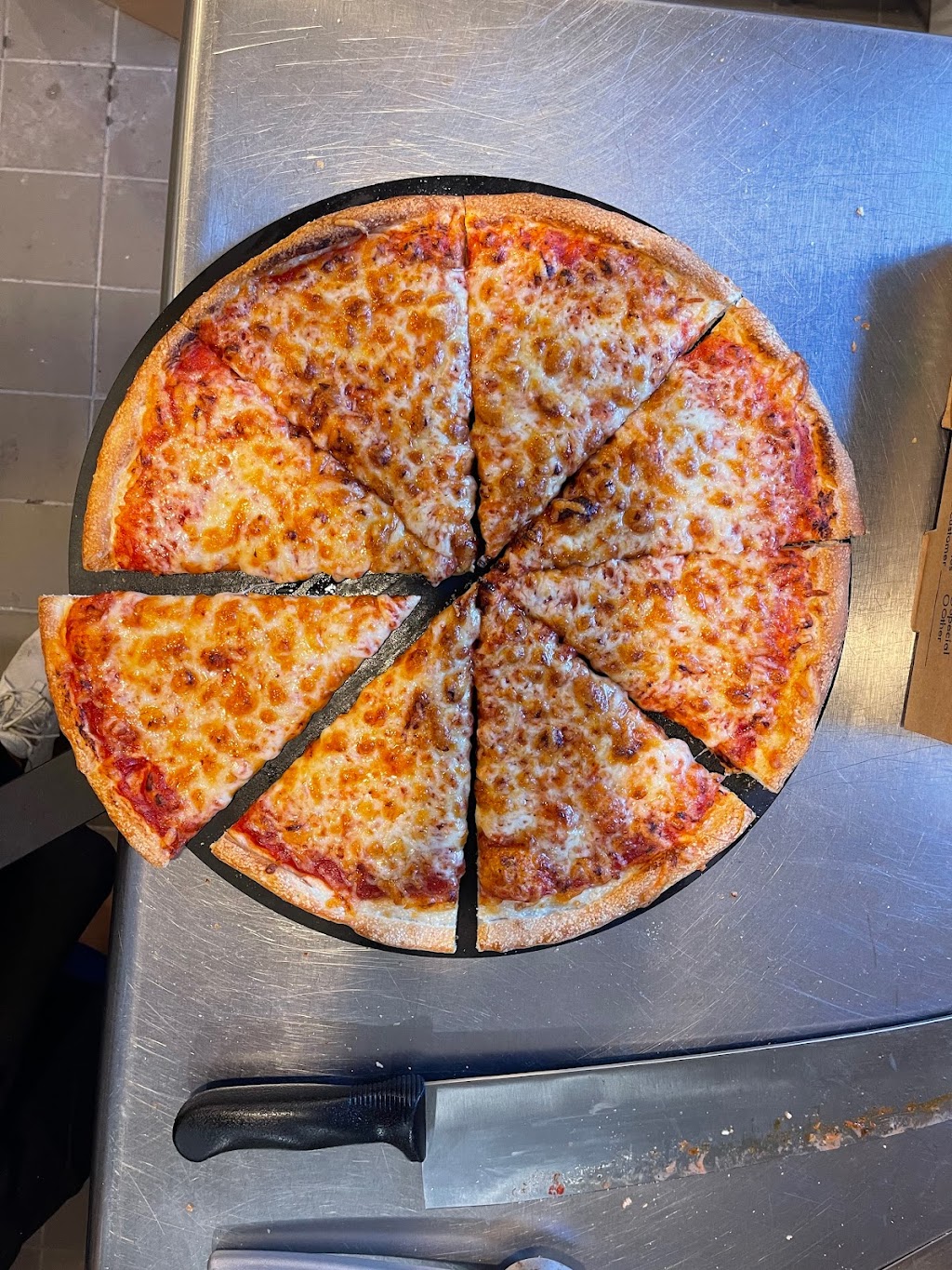 Carriage House Pizza Company | restaurant | 21 S Main St, Sharon, MA 02067, USA | 7817844001 OR +1 781-784-4001