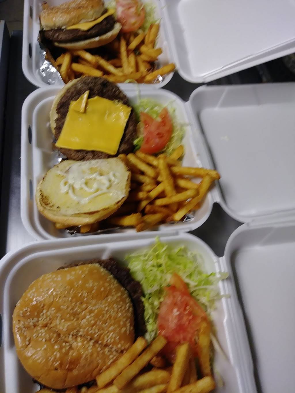 Paulinas | restaurant | 816 Belvidere St, Waukegan, IL 60085, USA | 8472634899 OR +1 847-263-4899