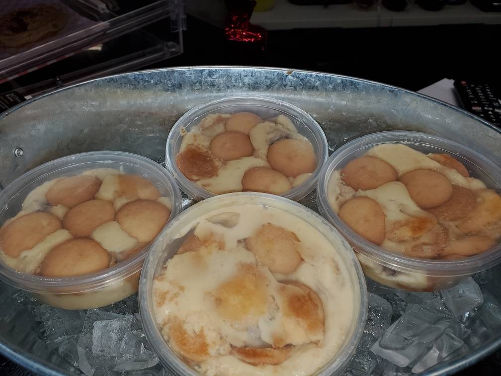 The Food Shack | restaurant | 5841 W Gulf Bank Rd, Houston, TX 77088, USA | 8323280246 OR +1 832-328-0246