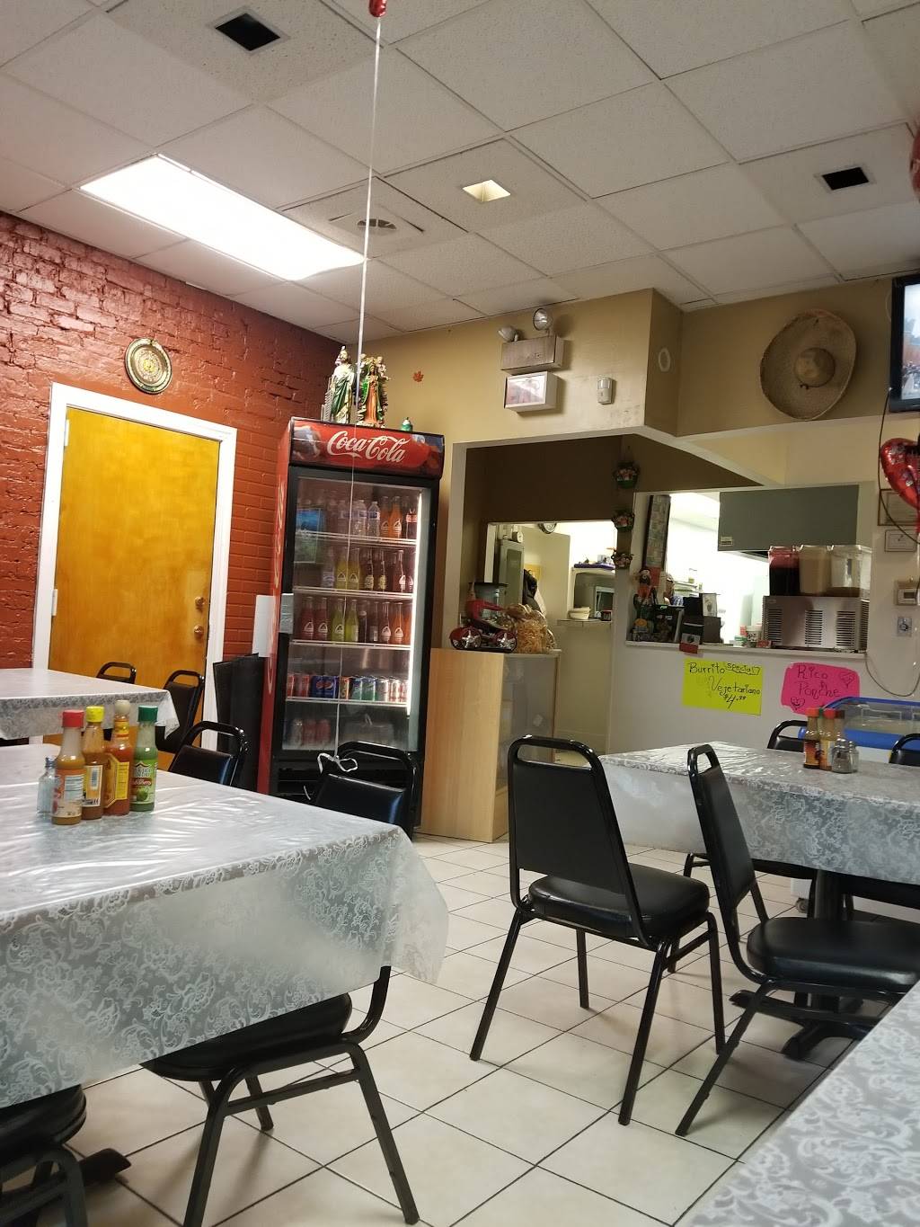 La Cabana De Don Luis | restaurant | 5157 N Lincoln Ave, Chicago, IL 60625, USA | 7732715176 OR +1 773-271-5176