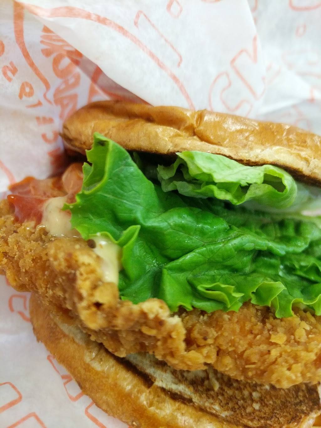 Whataburger | restaurant | 3860 FL-109 W, Jacksonville, FL 32217, USA | 9047303074 OR +1 904-730-3074