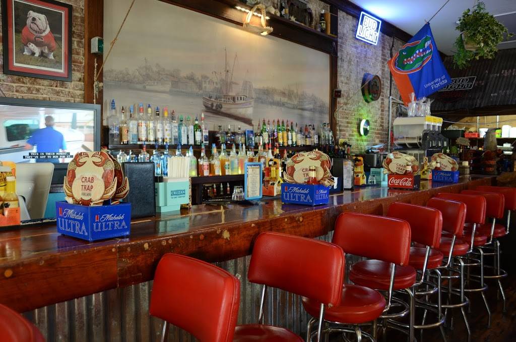 Crab Trap | restaurant | 4101, 31 N 2nd St, Fernandina Beach, FL 32034, USA | 9042614749 OR +1 904-261-4749