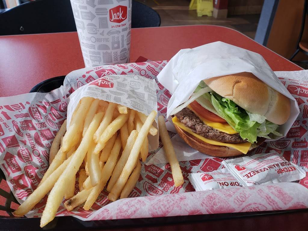Jack in the Box | restaurant | 1130 Leisure Town Rd, Vacaville, CA 95687, USA | 7074481383 OR +1 707-448-1383