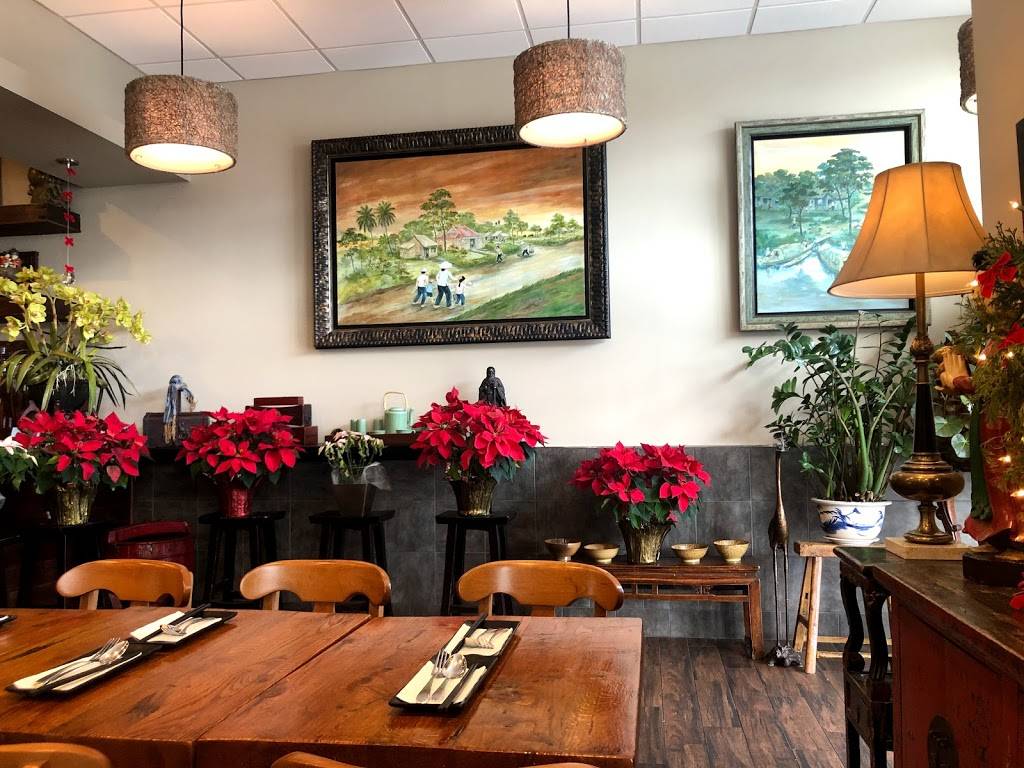 Bep Viet | restaurant | 3000 Annandale Rd Ste 102, Falls Church, VA 22042, USA | 7033451103 OR +1 703-345-1103