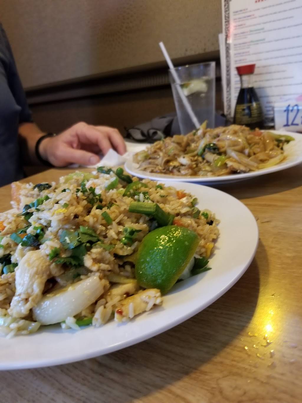 Baan Thai | restaurant | 9386 Huebner Rd suite 101, San Antonio, TX 78240, USA | 2106906000 OR +1 210-690-6000