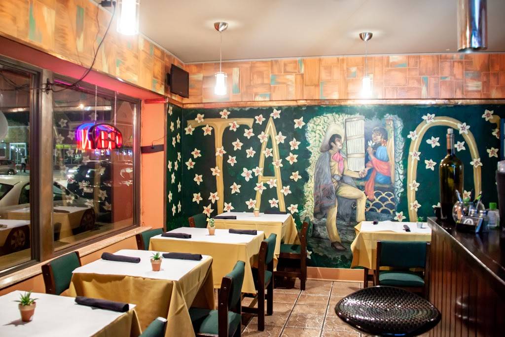 Tavos Signature Cuisine | restaurant | 5814 W Bluemound Rd, Milwaukee, WI 53213, USA | 4142398888 OR +1 414-239-8888