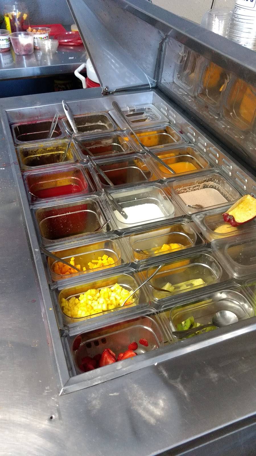 Antojos Your Way | restaurant | 10720 W Indian School Rd, Phoenix, AZ 85037, USA | 6233026096 OR +1 623-302-6096