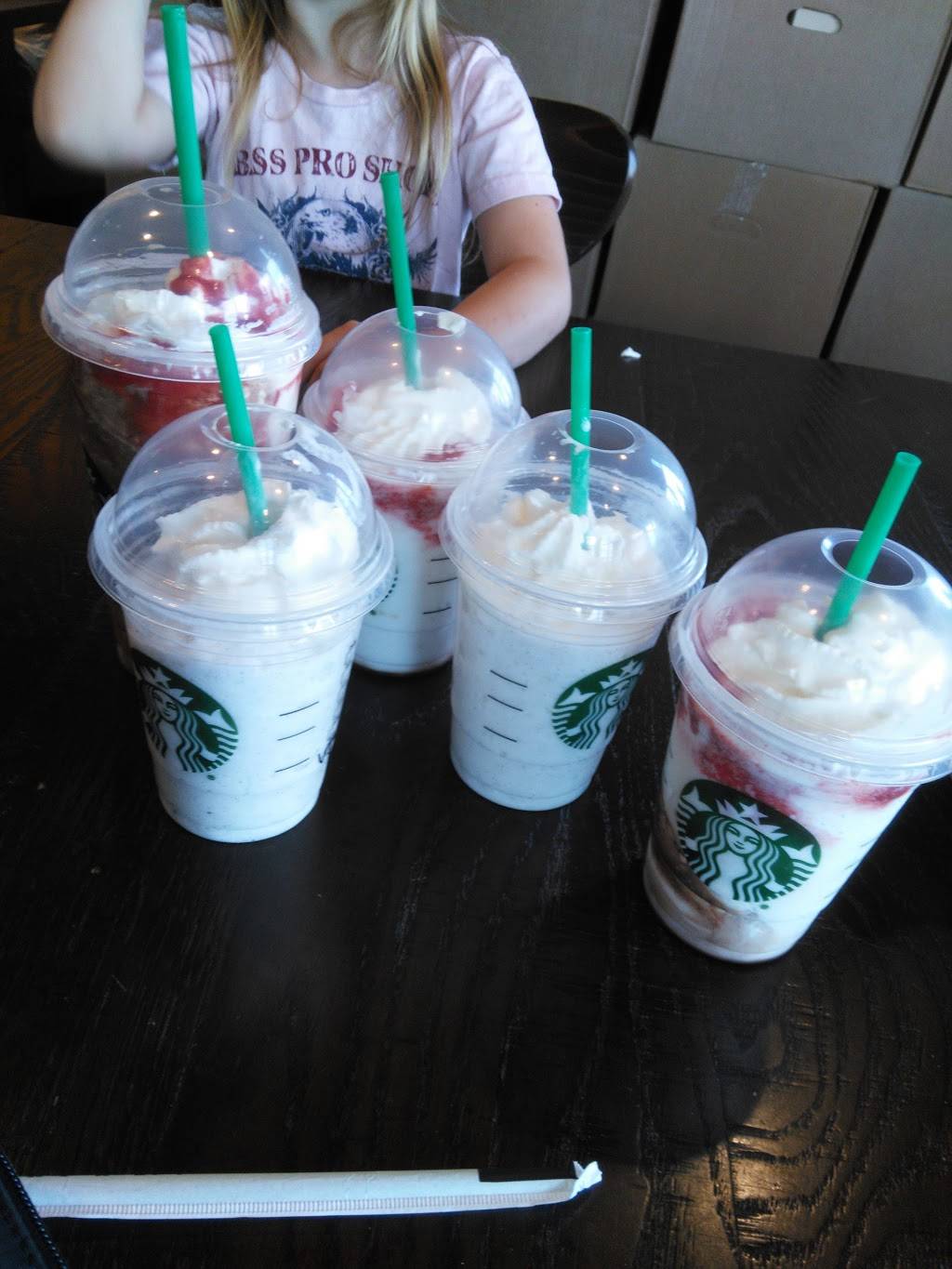 Starbucks | cafe | 12218 Apple Valley Rd suite a, Apple Valley, CA 92308, USA | 7609611627 OR +1 760-961-1627