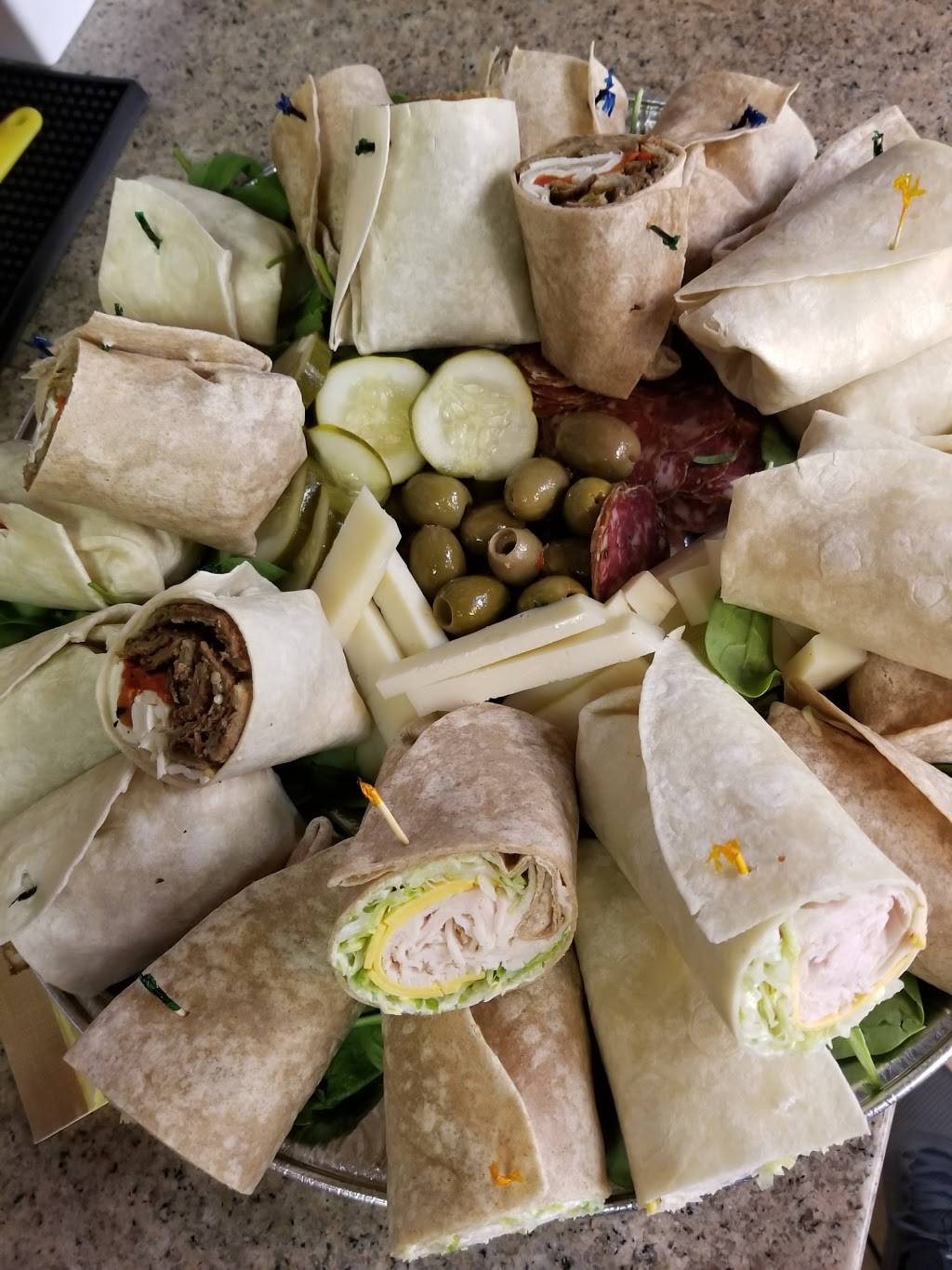 Loupinos | meal delivery | 111 Pelham Rd, New Rochelle, NY 10805, USA | 9146541049 OR +1 914-654-1049