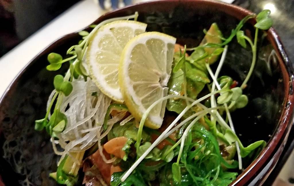 Koma Sushi Restaurant | restaurant | 211 El Camino Real, Menlo Park, CA 94025, USA | 6503215662 OR +1 650-321-5662