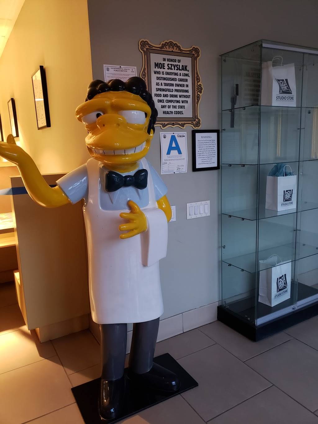 Moe’s Cafe | restaurant | 10201 Pico Blvd, Los Angeles, CA 90064, USA | 3103692670 OR +1 310-369-2670