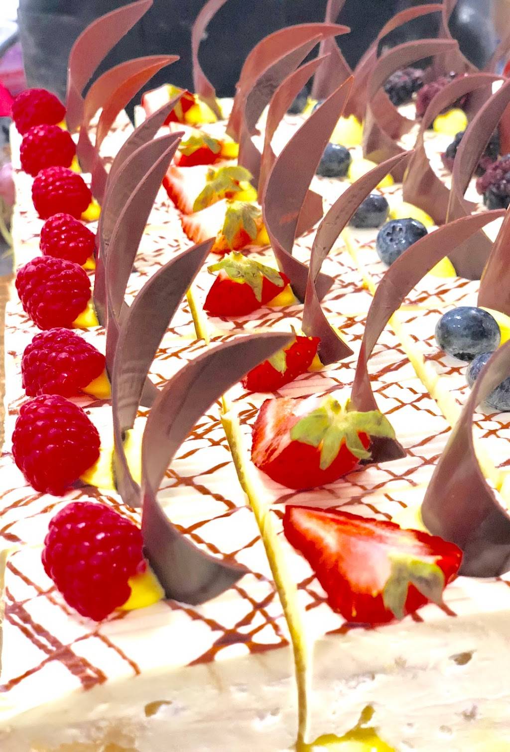 Pastries N Chaat | restaurant | 1100 Foster Square Ln #150, Foster City, CA 94404, USA | 6503990504 OR +1 650-399-0504