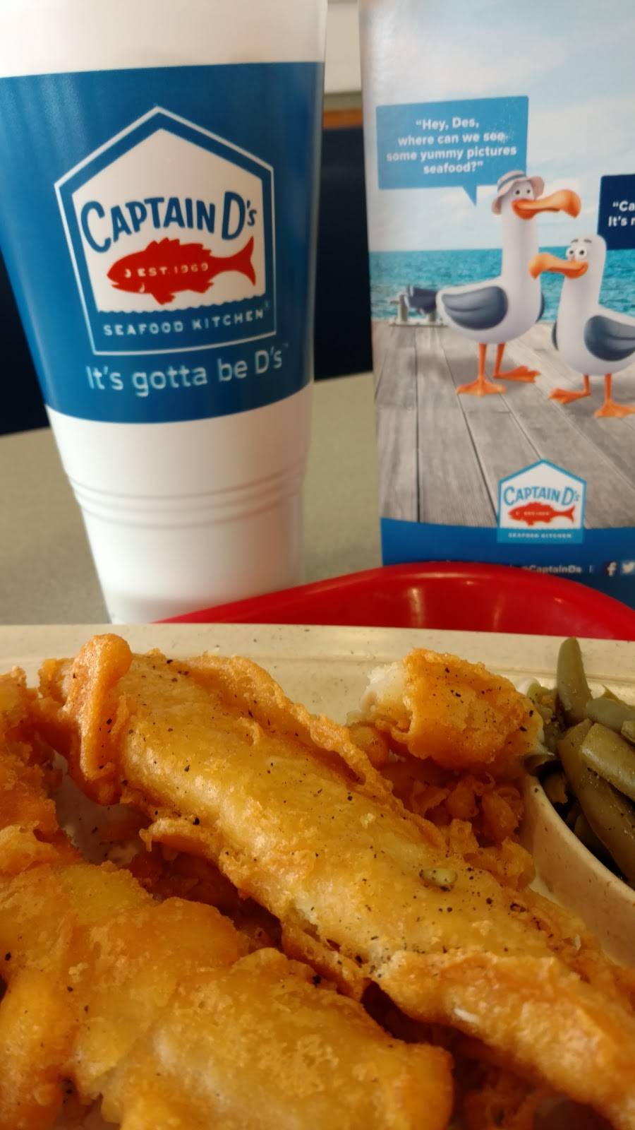 Captain Ds | restaurant | 2820 Maple Ave, Zanesville, OH 43701, USA | 7404521585 OR +1 740-452-1585