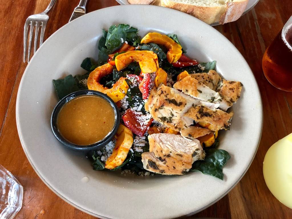 Johnstons Saltbox | restaurant | 1696 Laurel St, San Carlos, CA 94070, USA | 6505927258 OR +1 650-592-7258