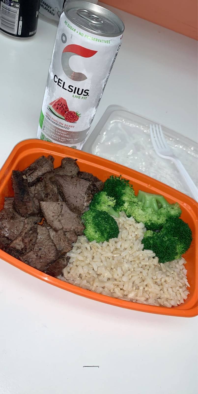 LeanFeast - Corona, CA | restaurant | 540 Hidden Valley Pkwy STE 101, Corona, CA 92879, USA | 9515474118 OR +1 951-547-4118