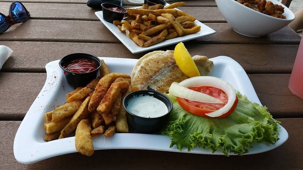 On The Edge Bar & Grill | restaurant | 1136 Seaway Dr, Fort Pierce, FL 34949, USA | 7728829729 OR +1 772-882-9729