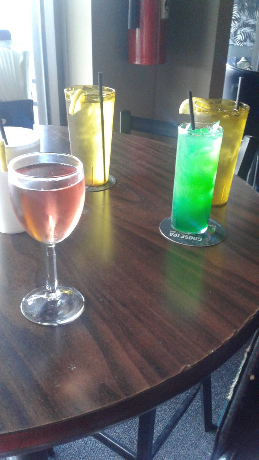 Five Oclock Sports Bar & Grill | restaurant | 7189 Turner Lake Rd NW, Covington, GA 30014, USA | 7703853060 OR +1 770-385-3060