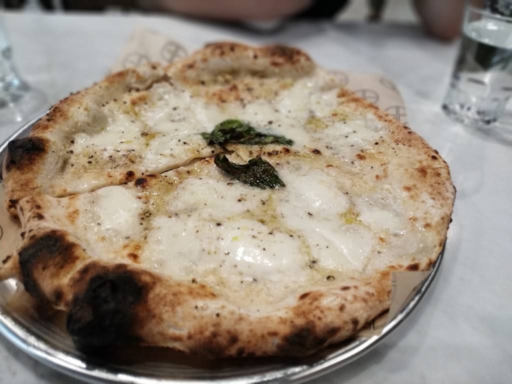 Simò Pizza | restaurant | 90-92 Gansevoort St, New York, NY 10014, USA | 2124622703 OR +1 212-462-2703