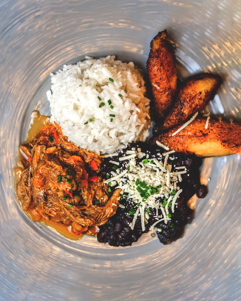 Señora Arepa | restaurant | 721 E Market St, Louisville, KY 40202, USA | 5027953995 OR +1 502-795-3995