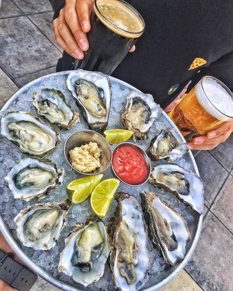 Crawfish Cave | restaurant | 150 S Harbor Blvd, Fullerton, CA 92832, USA | 7148792073 OR +1 714-879-2073