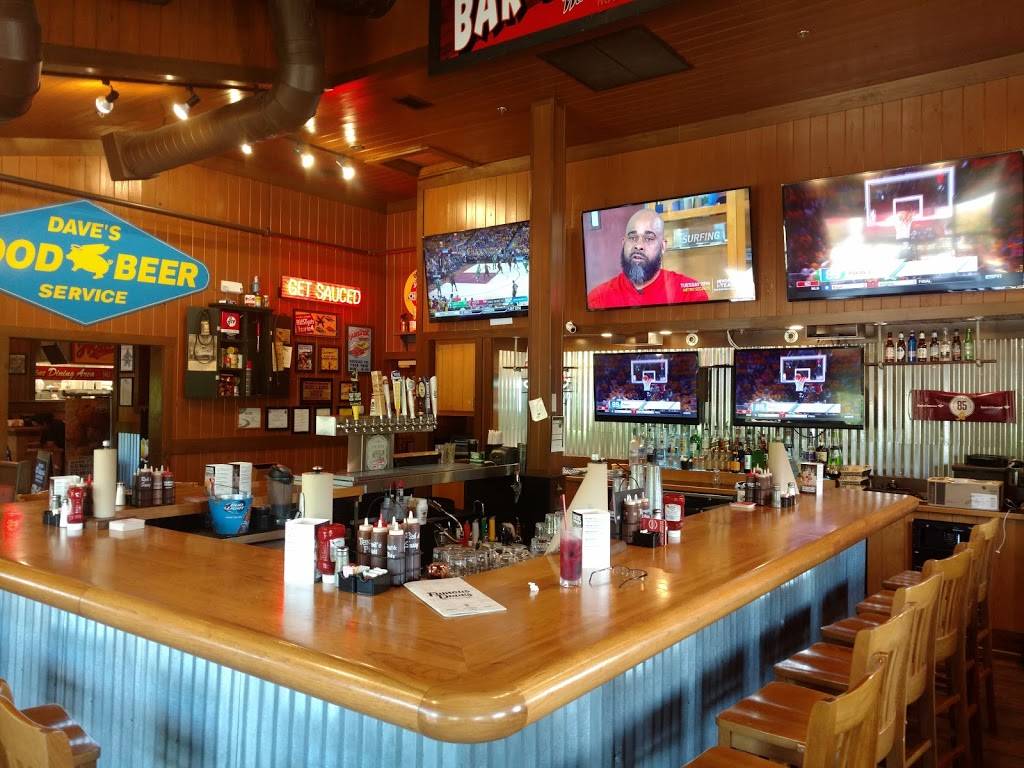 Famous Daves | restaurant | 3046 Waldorf Market Pl, Waldorf, MD 20603, USA | 3018851555 OR +1 301-885-1555