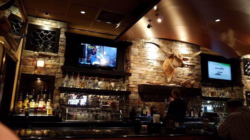 LongHorn Steakhouse | meal takeaway | 2720 N Maize Rd, Wichita, KS 67205, USA | 3167223313 OR +1 316-722-3313