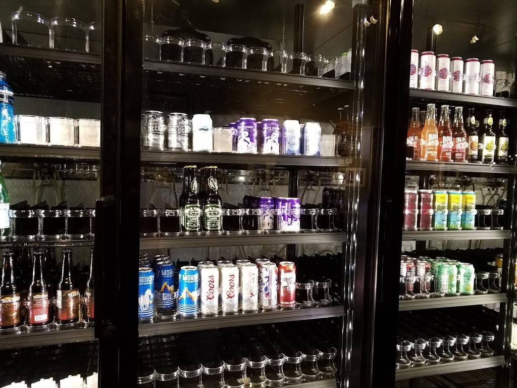 The Beer Run | restaurant | 1839 Netherland Inn Rd, Kingsport, TN 37660, USA | 4239671424 OR +1 423-967-1424