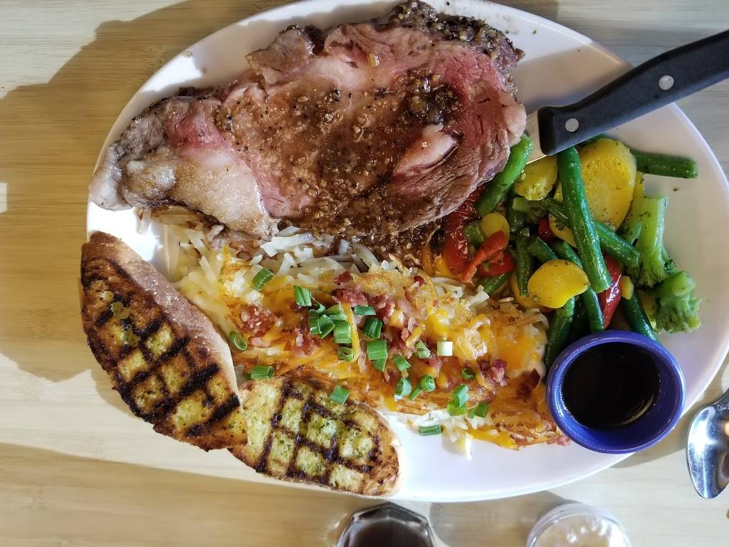 Sharis Cafe & Pies | restaurant | 1117 NW 9th St, Corvallis, OR 97330, USA | 5417548240 OR +1 541-754-8240