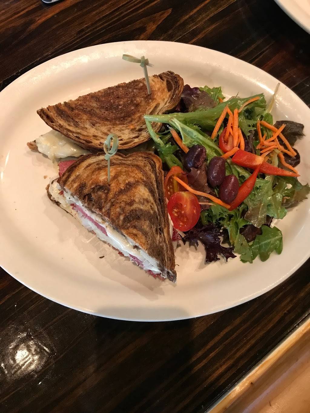 1812 Osprey A Neighborhood Bistro | restaurant | 1812 S Osprey Ave, Sarasota, FL 34239, USA | 9419545400 OR +1 941-954-5400