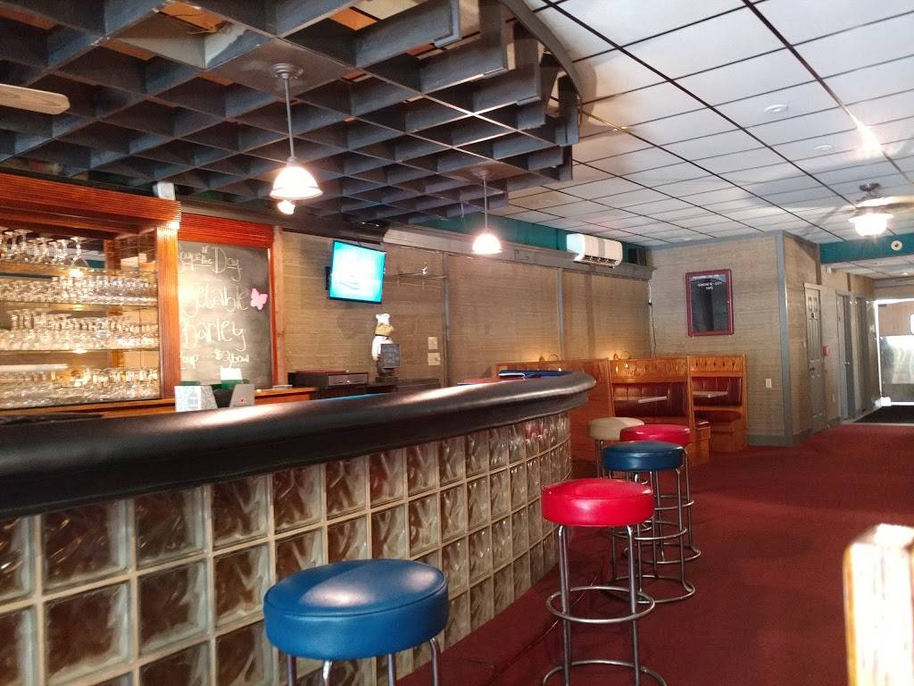 Concrete City Cafe | restaurant | 15 W Ridge St, Nanticoke, PA 18634, USA | 5707353663 OR +1 570-735-3663