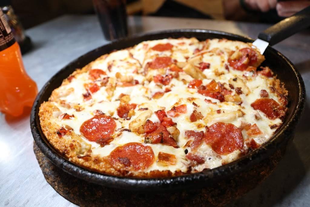 Pizza Hut | meal takeaway | 3599 Lake Tahoe Blvd, South Lake Tahoe, CA 96150, USA | 5305417071 OR +1 530-541-7071