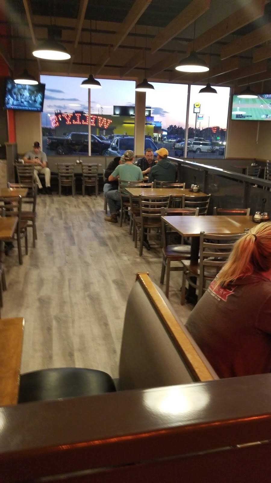 Willys Originals | restaurant | 580 Walker Rd, Chambersburg, PA 17201, USA | 7177533446 OR +1 717-753-3446