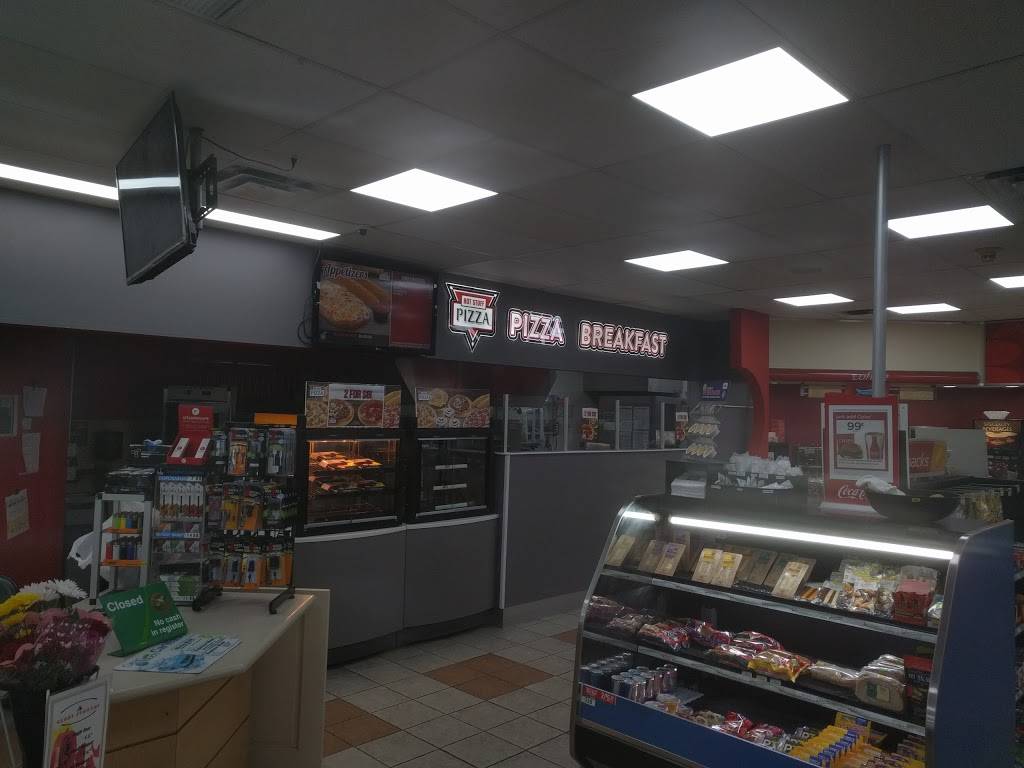 Dominos Pizza | meal delivery | 1983 Brookdale Rd, Naperville, IL 60563, USA | 6303053330 OR +1 630-305-3330