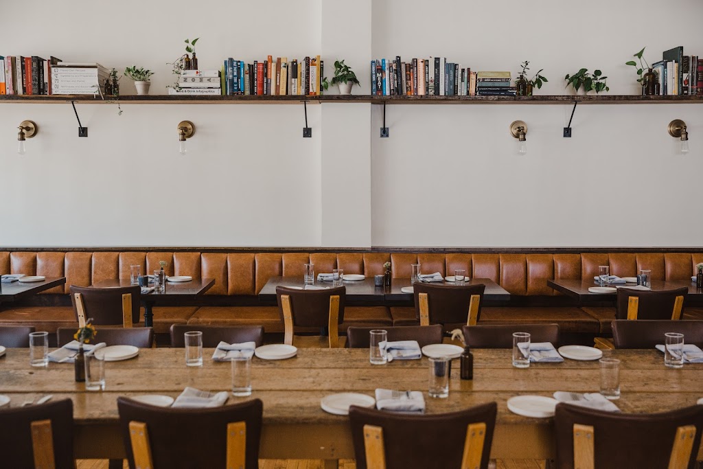 Fox and Pearl | restaurant | 2143 Summit St, Kansas City, MO 64108, USA | 8164377001 OR +1 816-437-7001