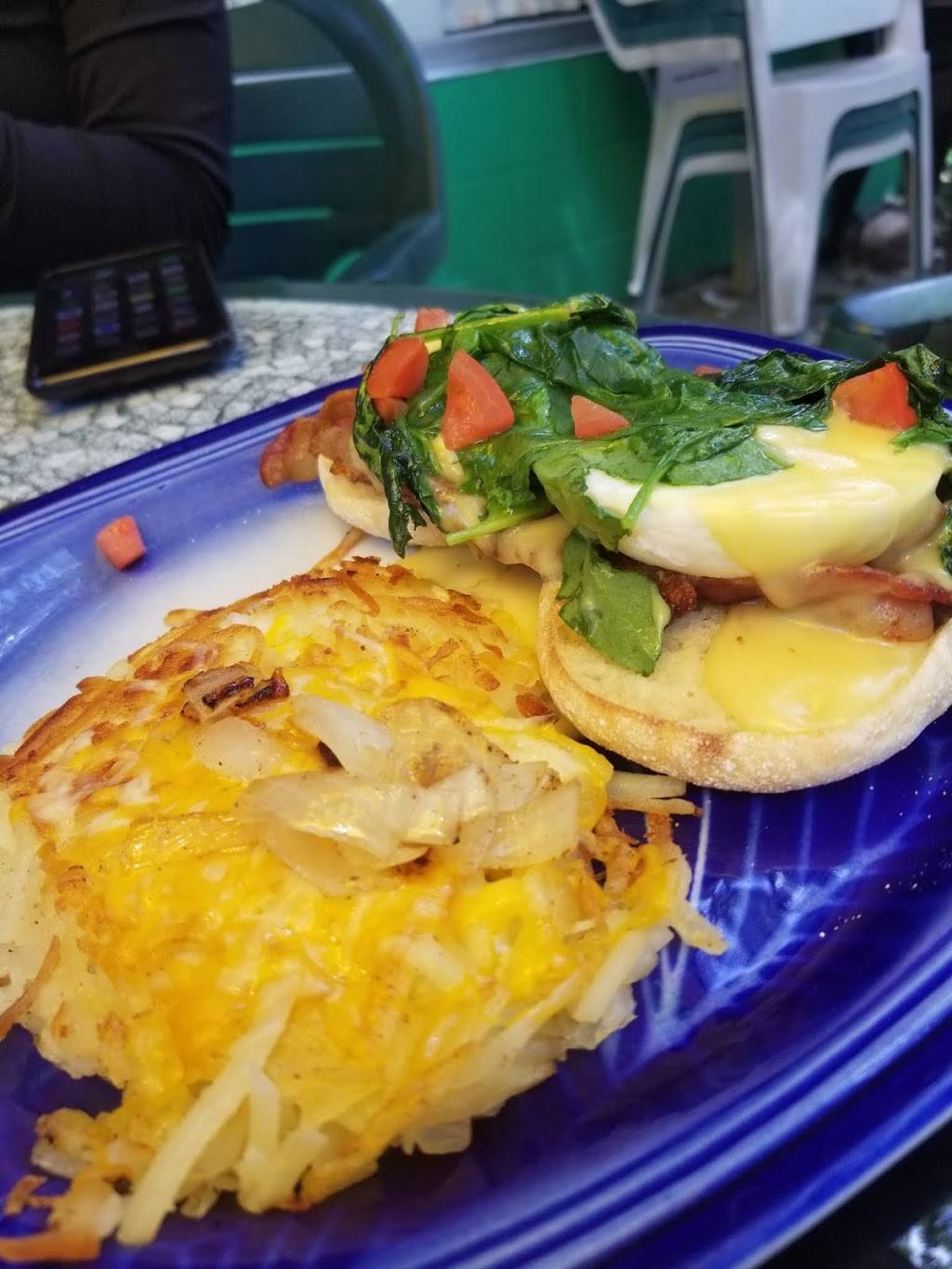 OFarrell Sisters | restaurant | 1109 Lake Shore Dr, Okoboji, IA 51355, USA | 7123327901 OR +1 712-332-7901